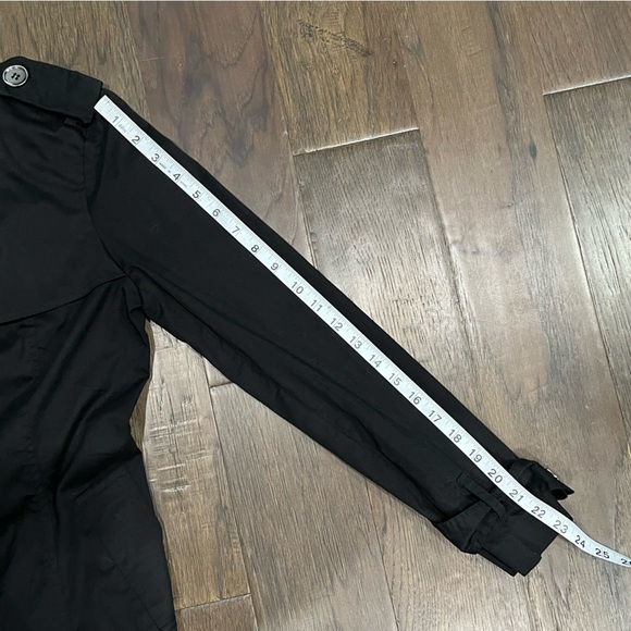 Light Button Up Jacket - Picture 12 of 12